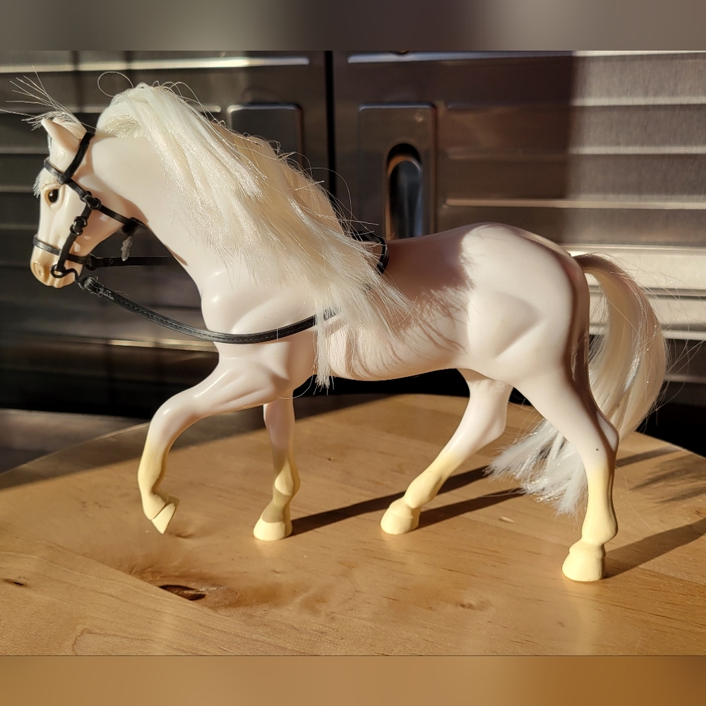 JuLori Dolls Camarillo White Horse Toy Horse for Mini Dolls Animal